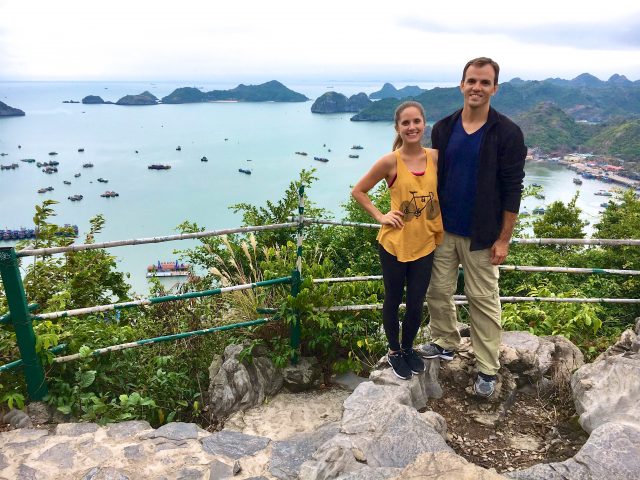 How Can Budget Backpackers Afford a Trip to Ha Long Bay?